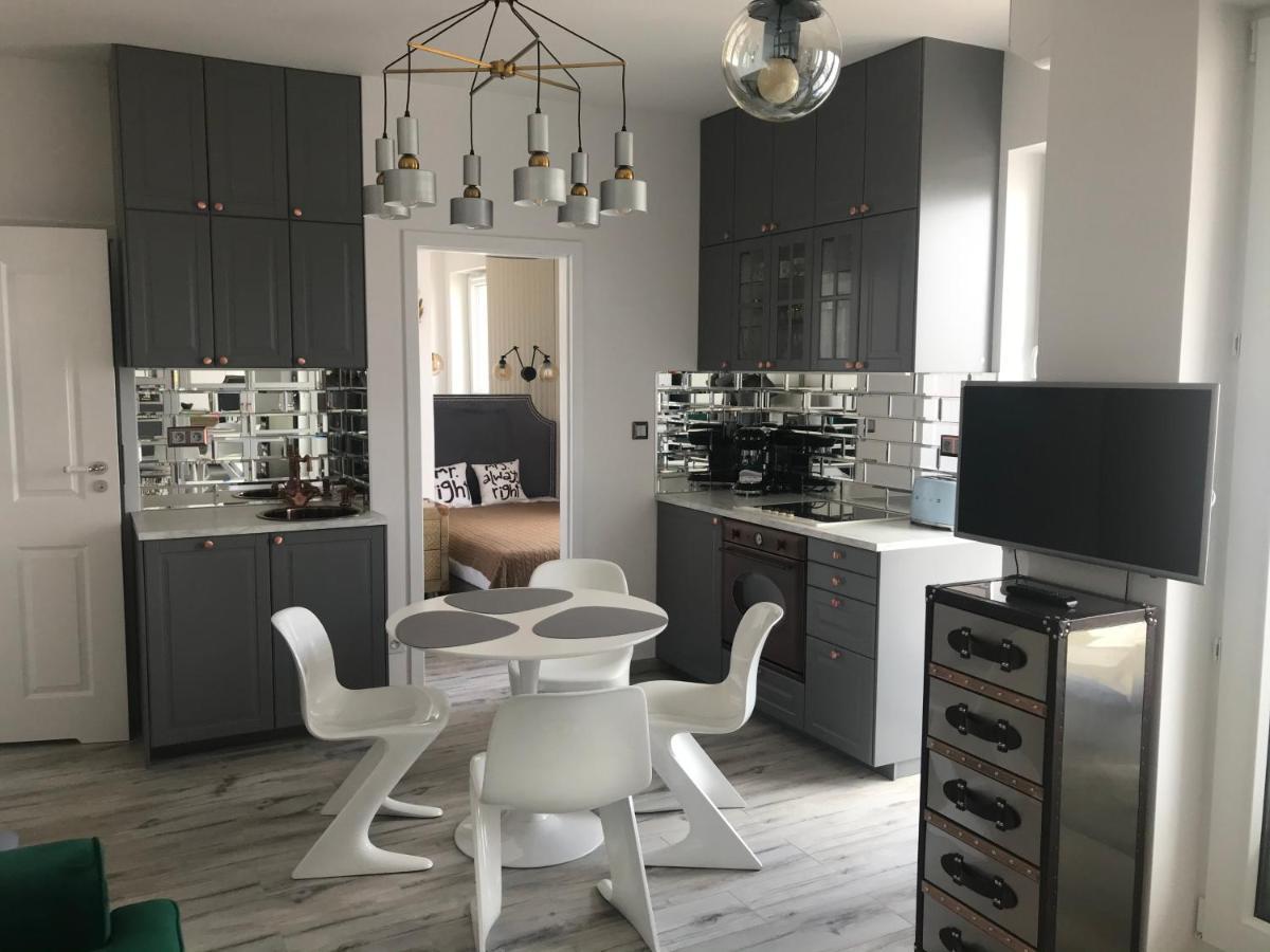 Luxury Wola Apartment